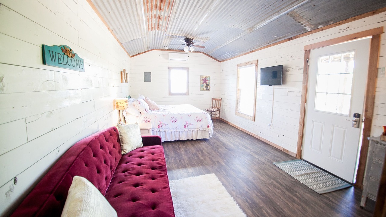 Photo of Bedroom in Driftwood