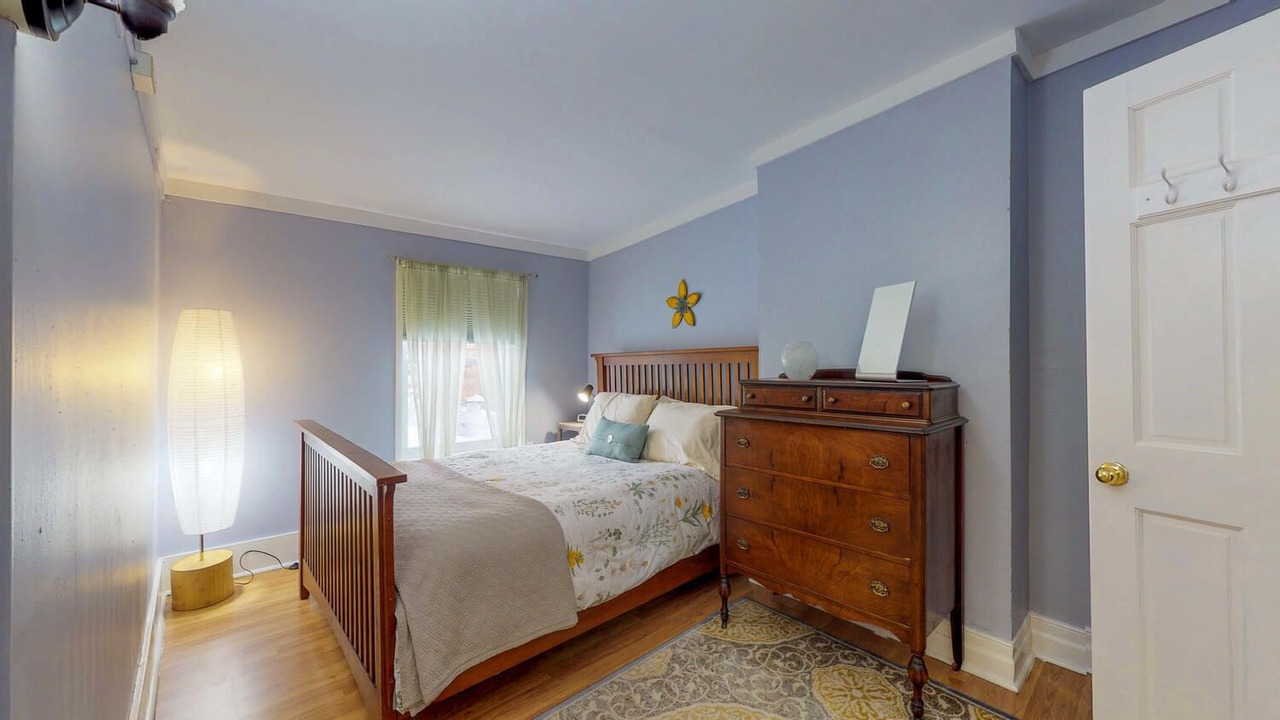 Photo of Bedroom in Troy