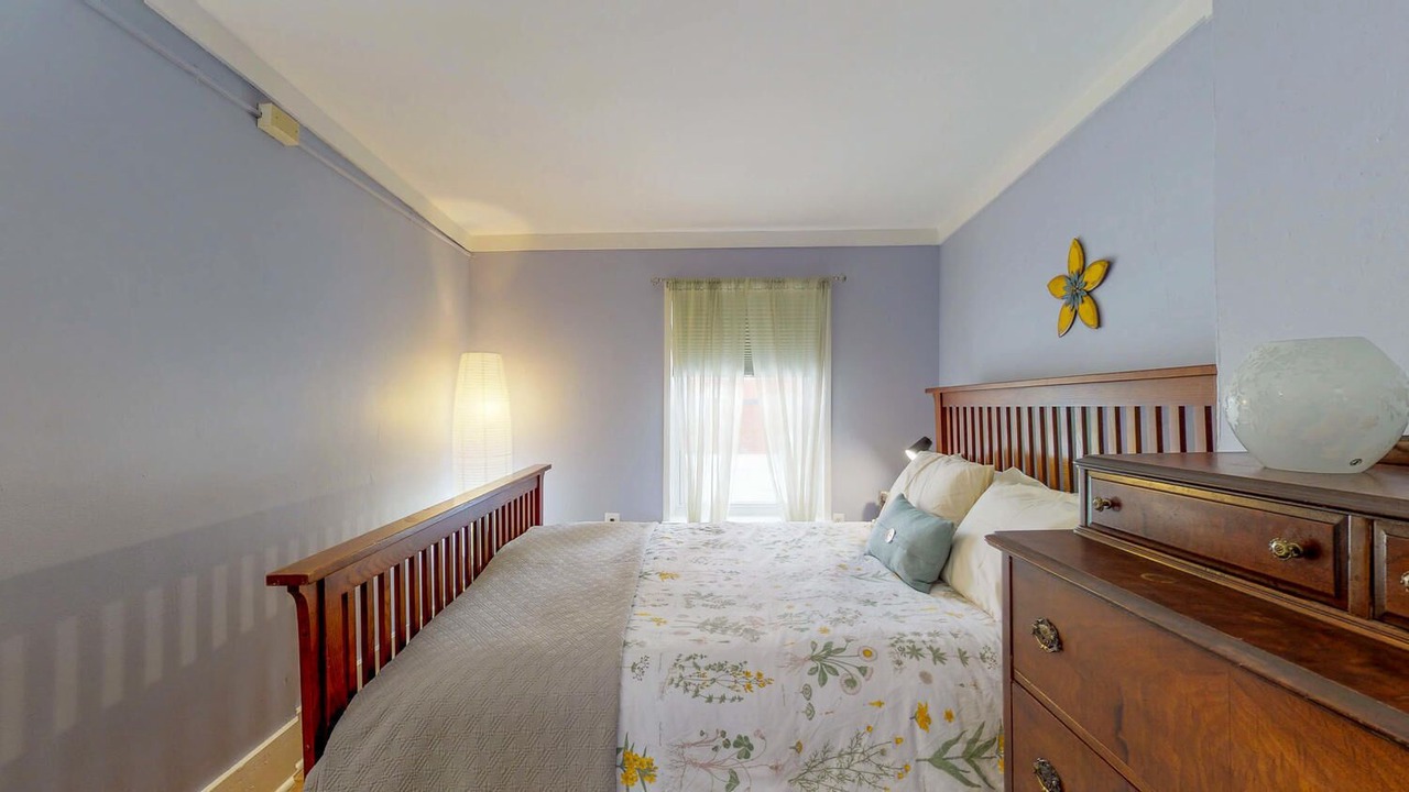 Photo of Bedroom in Troy