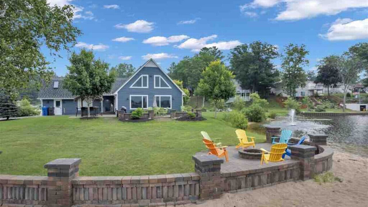 Photo of Outdoor in Hale