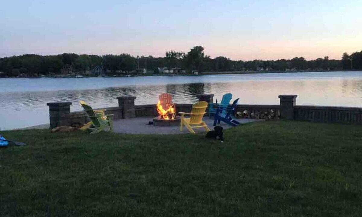 Photo of Outdoor in Hale