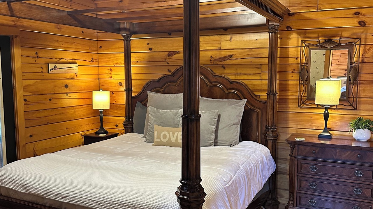 Photo of Bedroom in Pigeon Forge