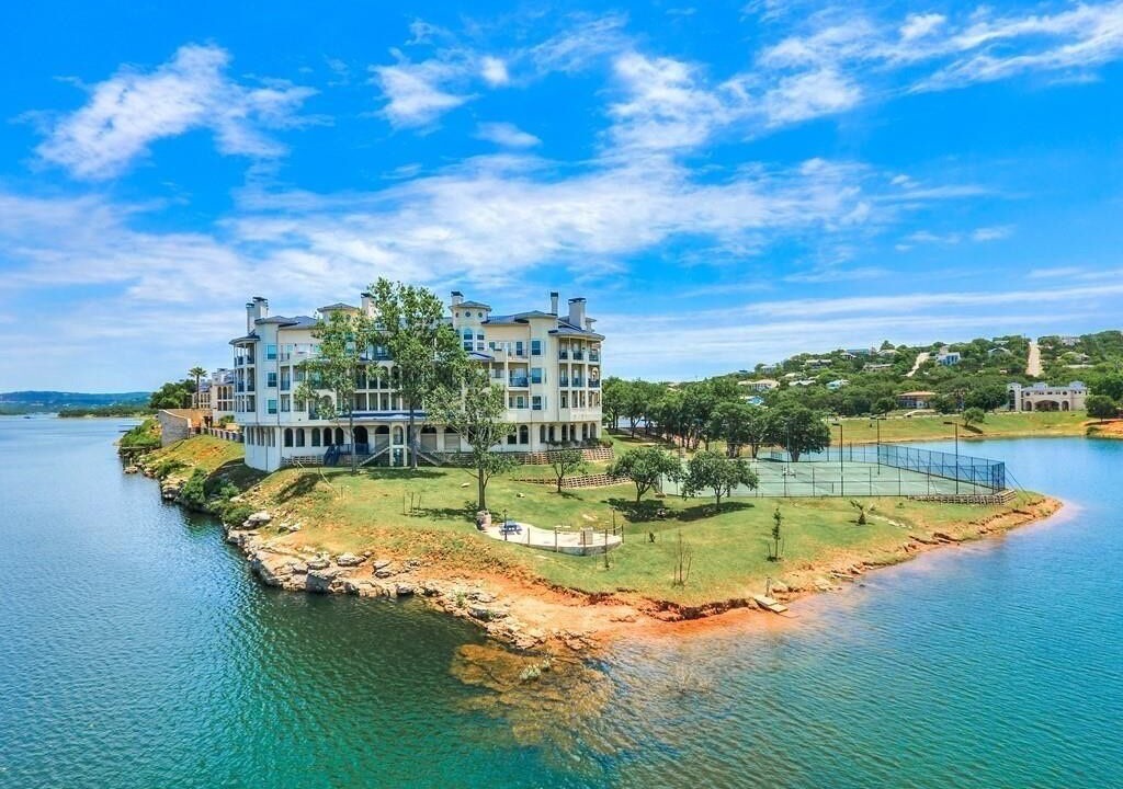 Photo of Outdoor in Highland Lake Estates