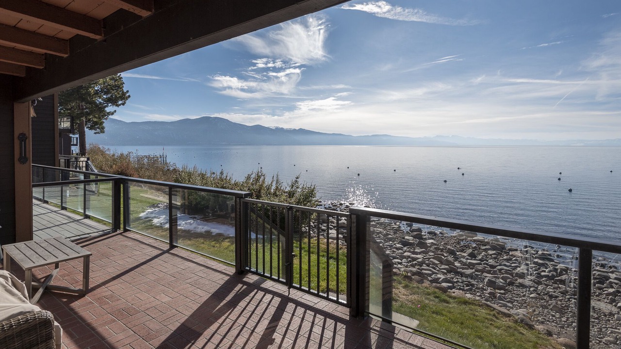 Photo of Patio Balcony in Crystal Bay