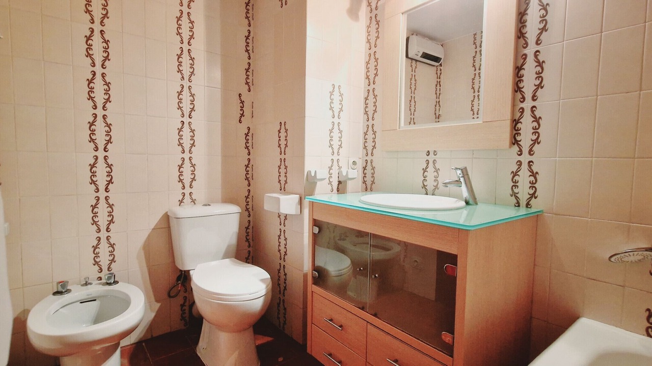 Photo of Bathroom in Lloret Town Center