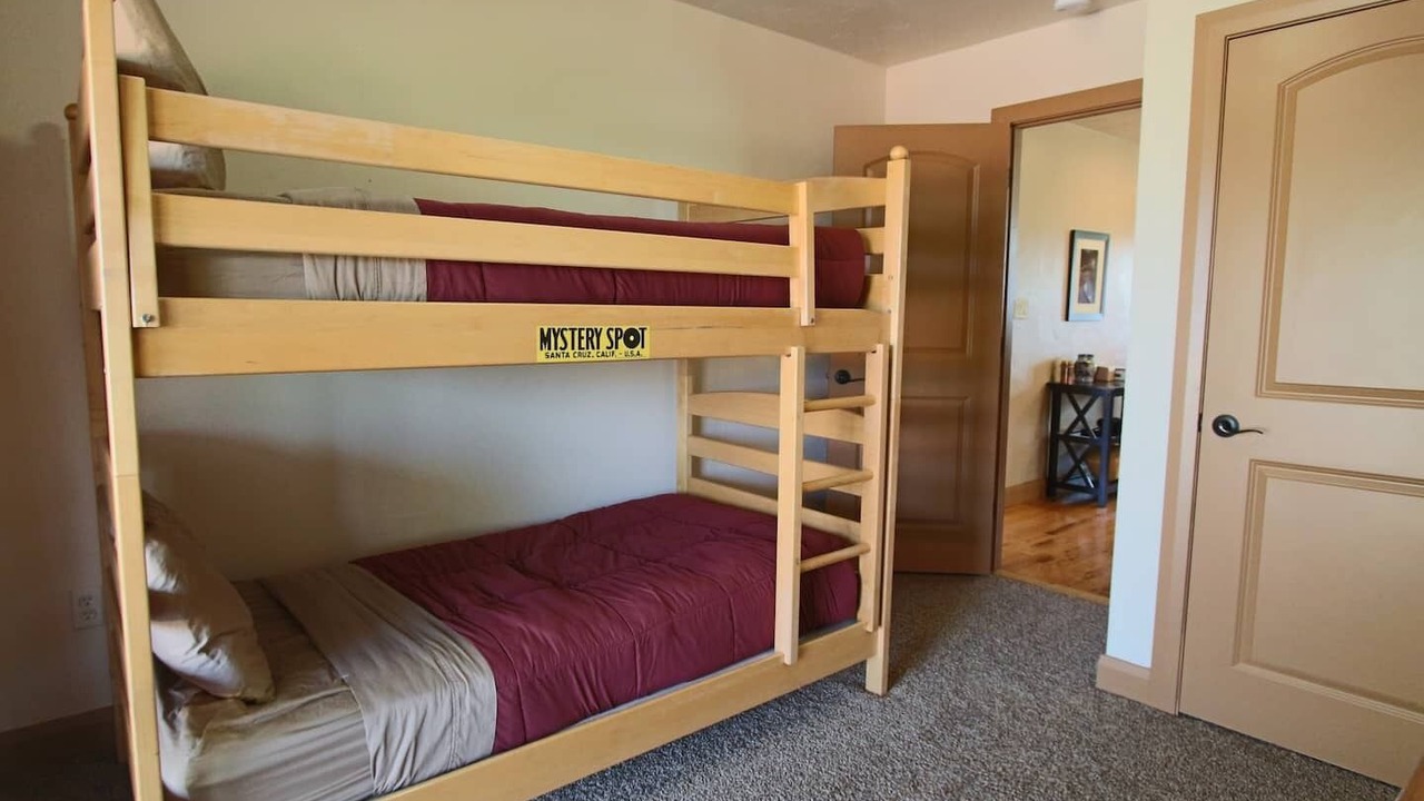 Photo of Bedroom in Virgin