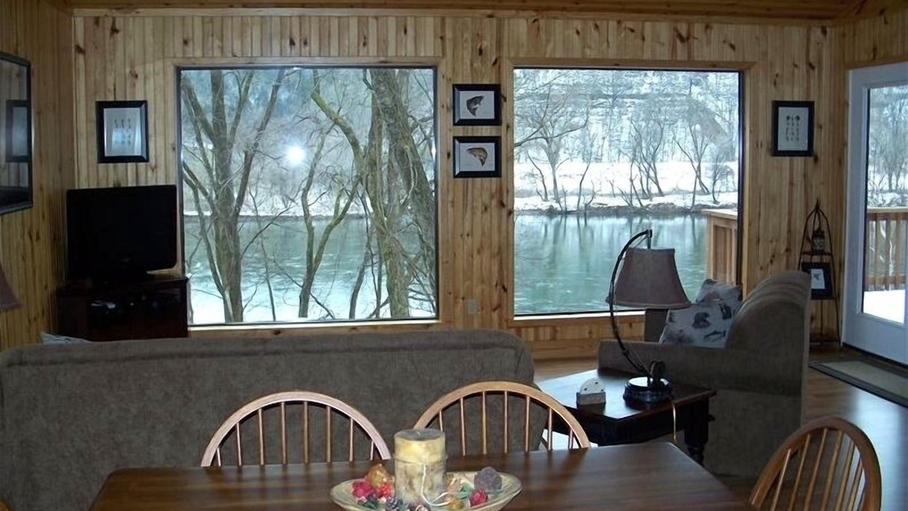 Photo of Bedroom in Norfork