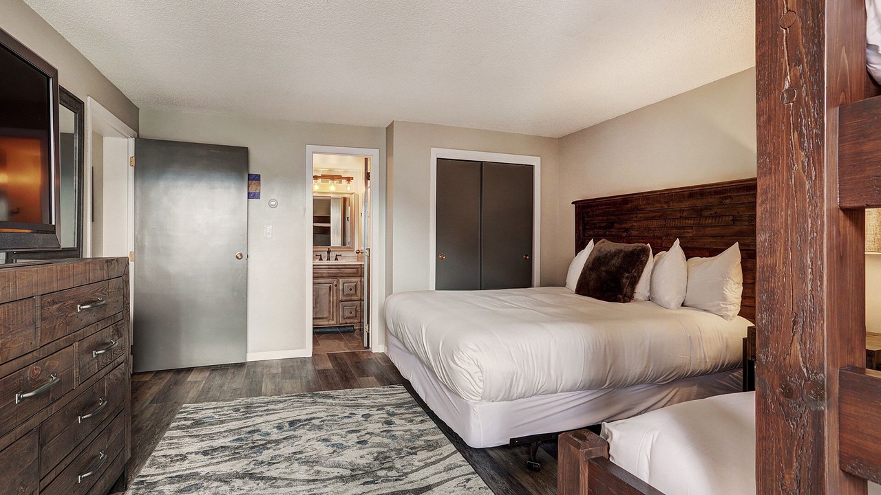 Photo of Bathroom in Copper Mountain Village