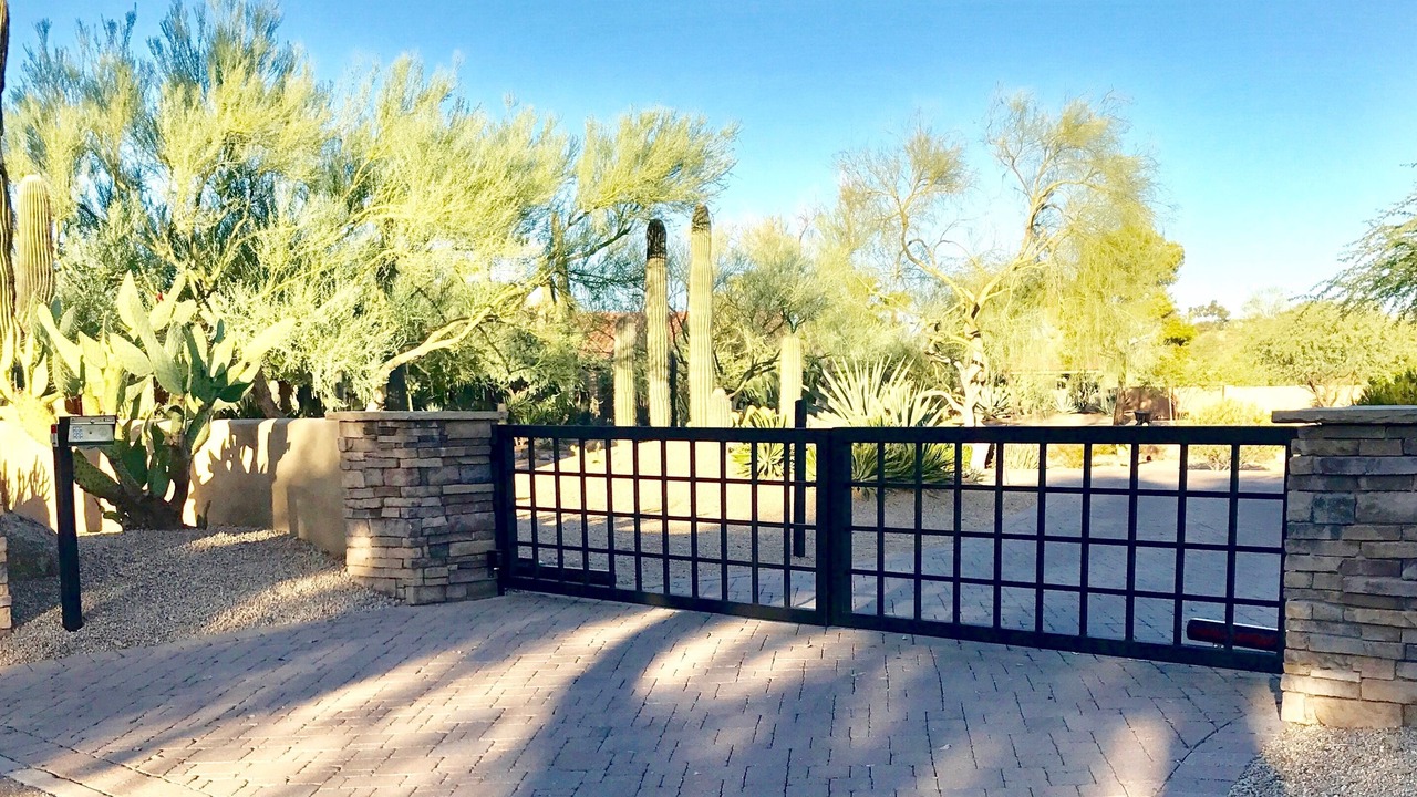 Photo of Others in Paradise Valley Village