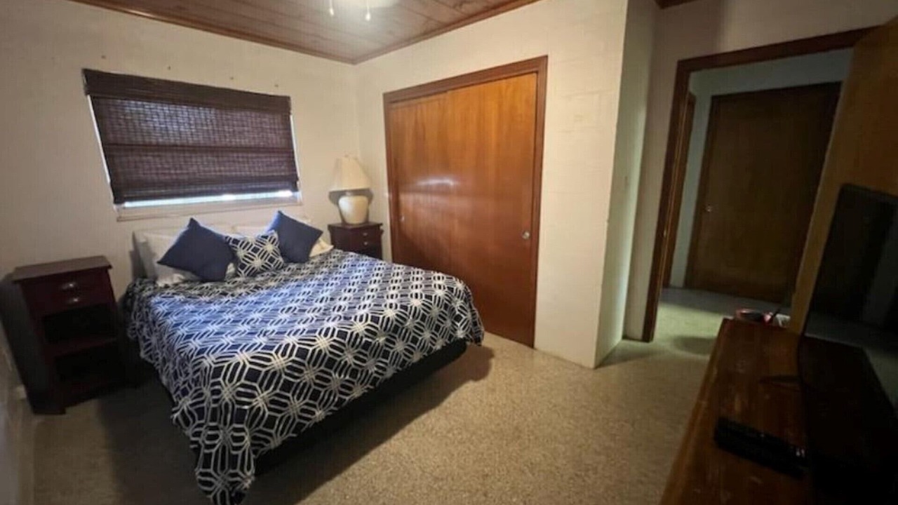Photo of Bedroom in Avon Park