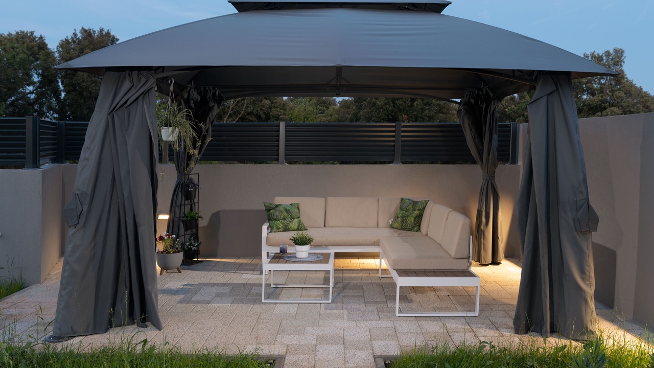 Photo of Patio Balcony in Nin