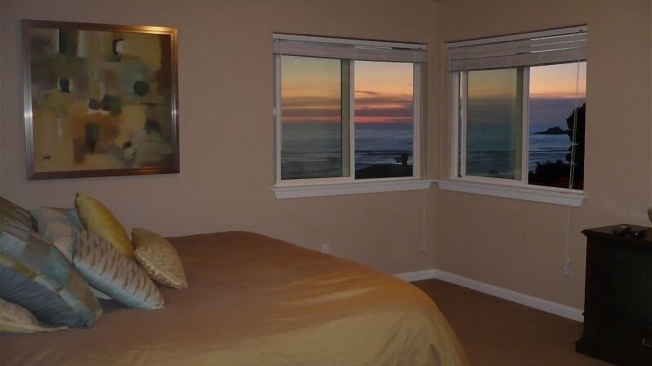 Photo of Others in Roads End