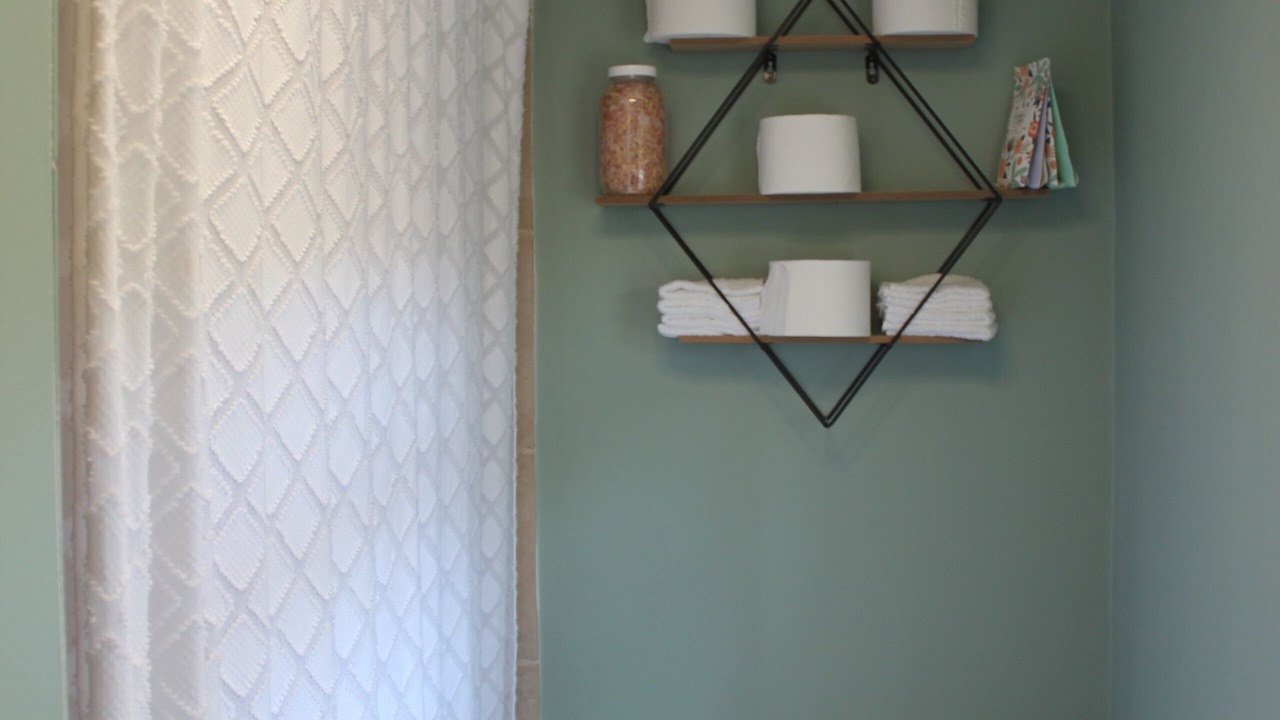 Photo of Bathroom in Smithsburg