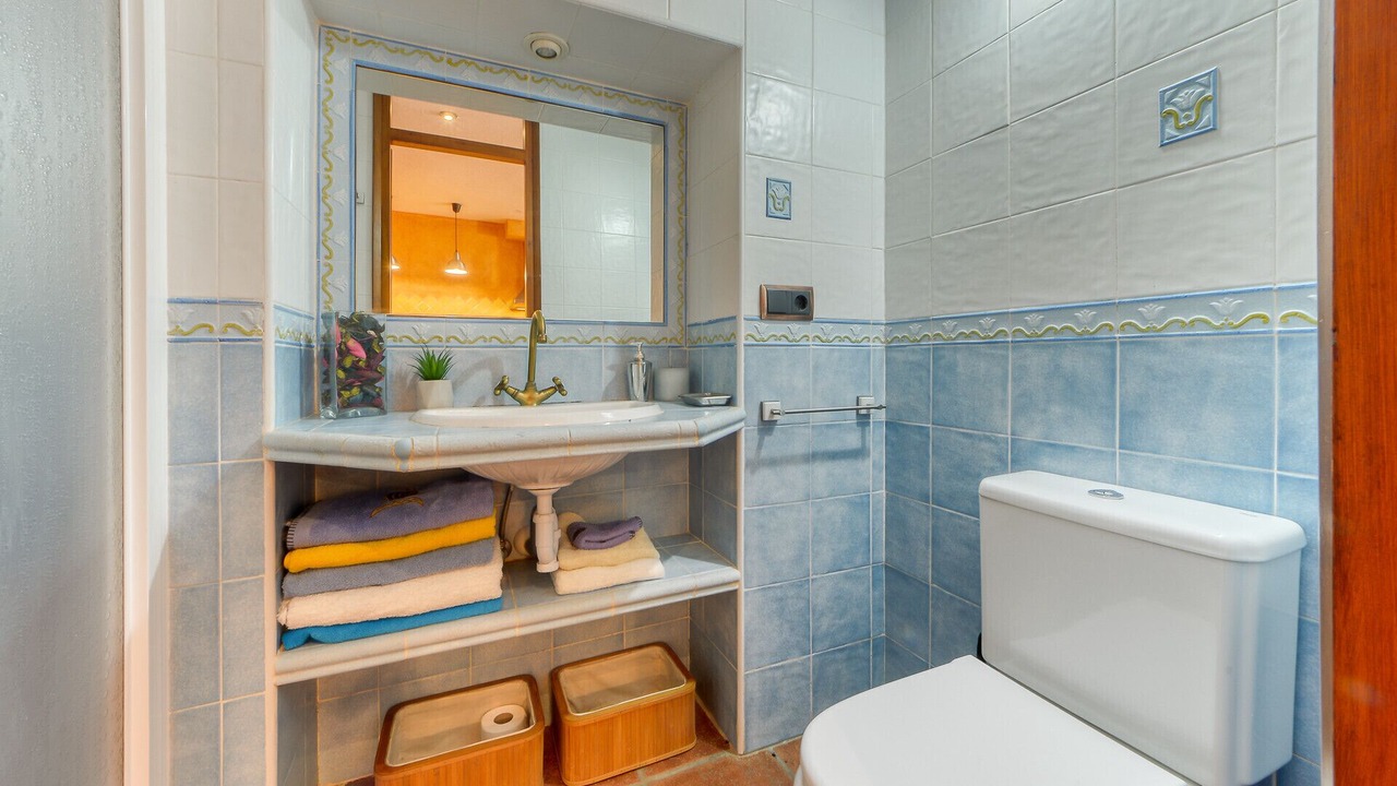Photo of Bathroom in Roses Town Center