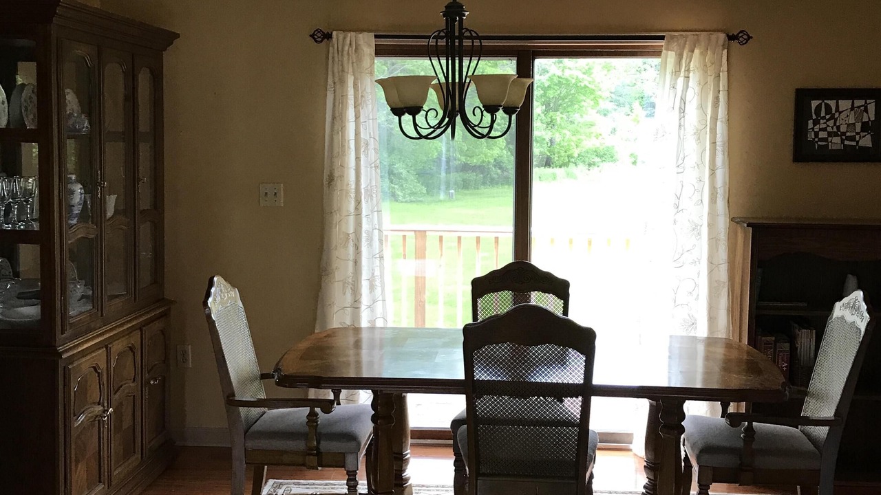 Photo of Livingroom in Mount Vision
