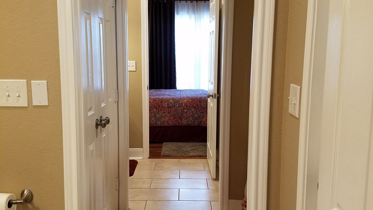 Photo of Bedroom in Kyle