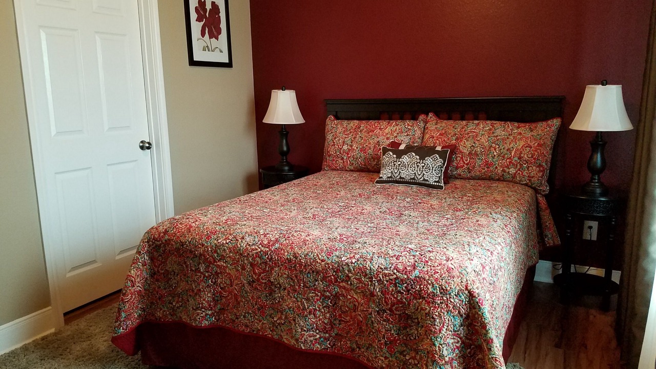 Photo of Bedroom in Kyle
