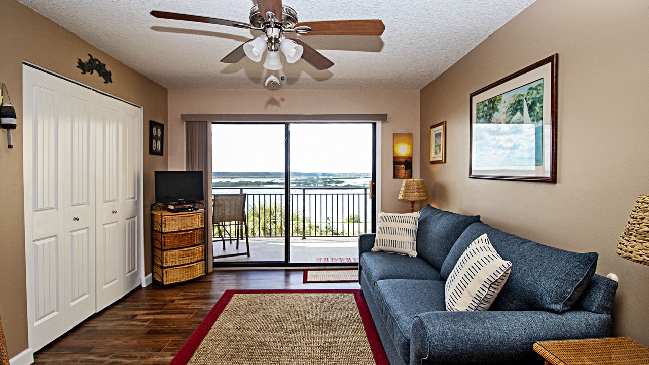 Photo of Patio Balcony in Crescent Beach