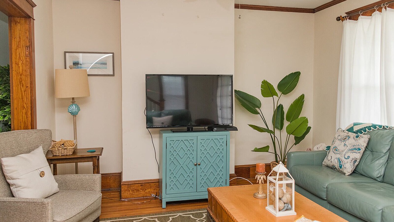 Photo of Livingroom in Cape Charles