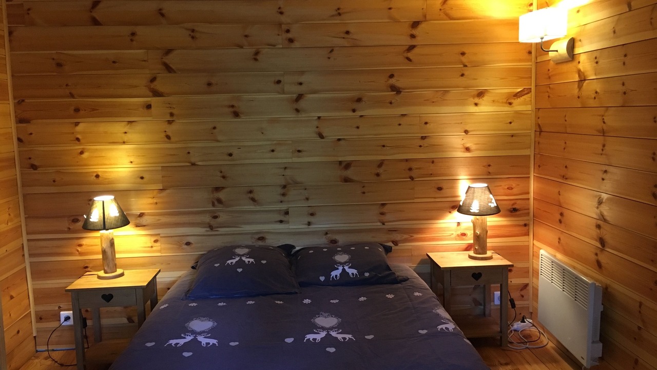 Photo of Bedroom in Allos