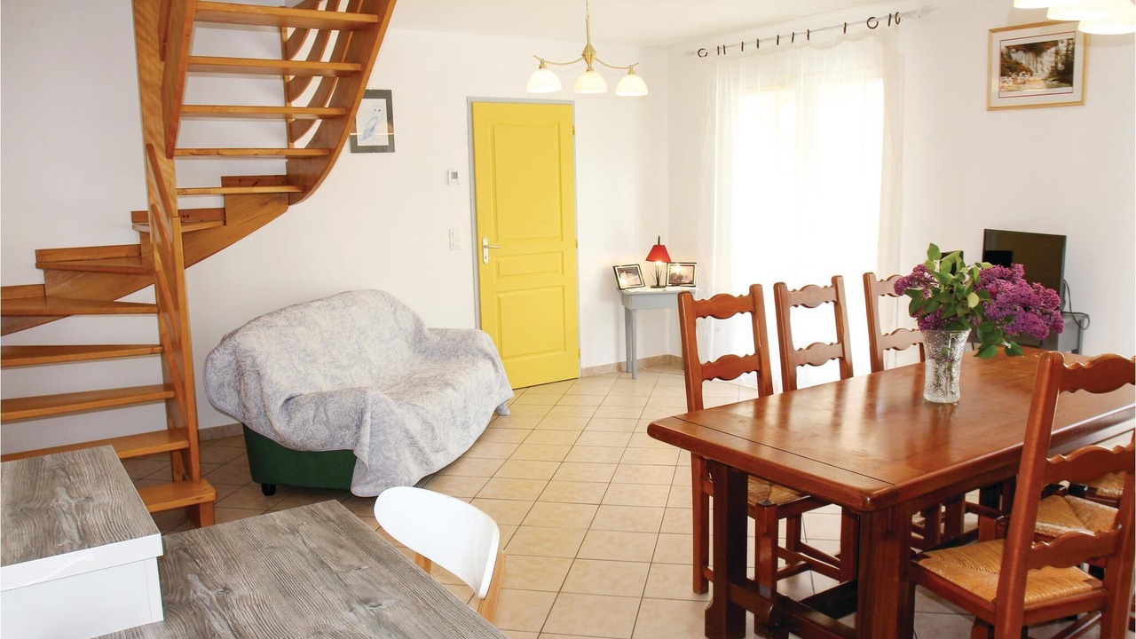 Photo of Bedroom in Saint-Roman