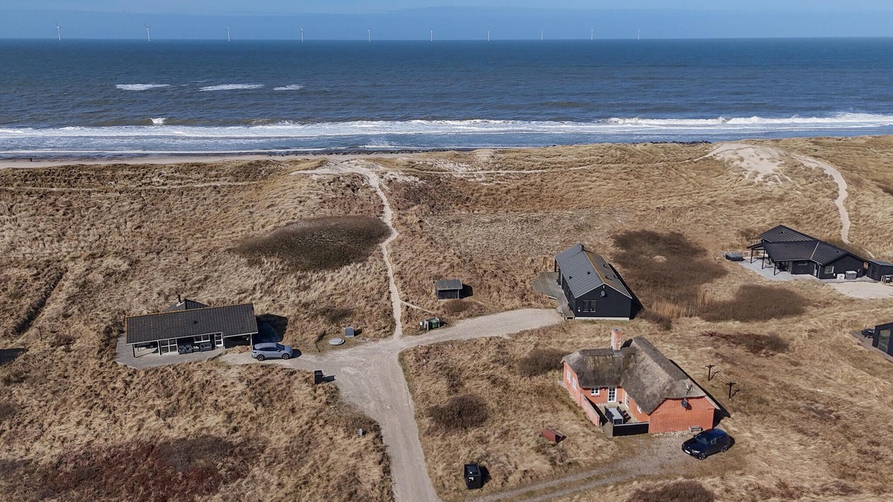 Photo of Others in Vrist Strand