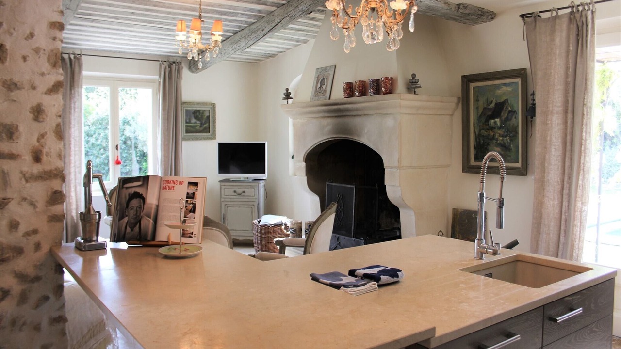 Photo of Livingroom in Eygalieres