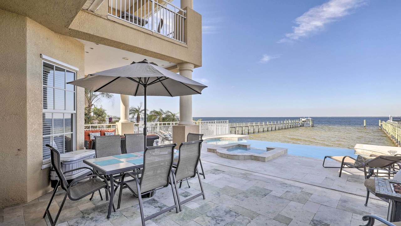 Photo of Outdoor in Apollo Beach