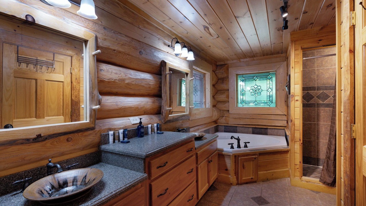 Photo of Bathroom in Blue Ridge