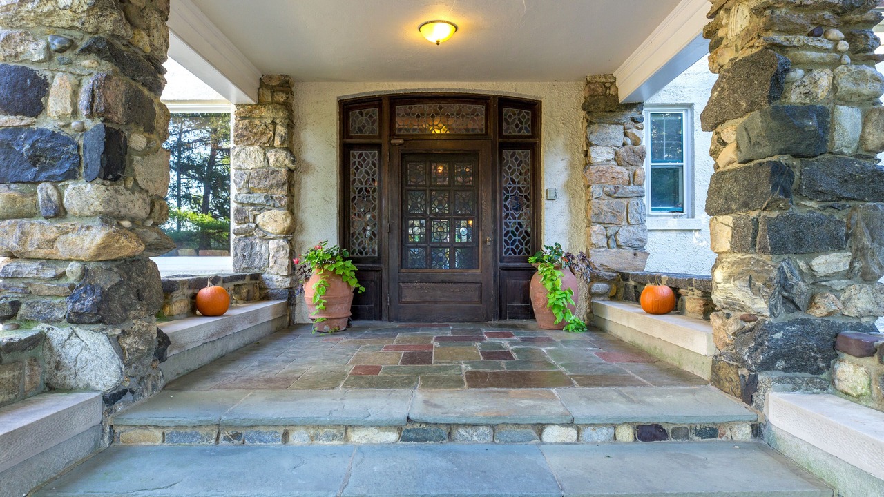 Photo of Others in Centre Island