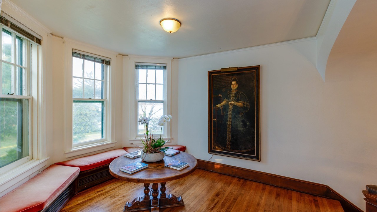 Photo of Others in Centre Island