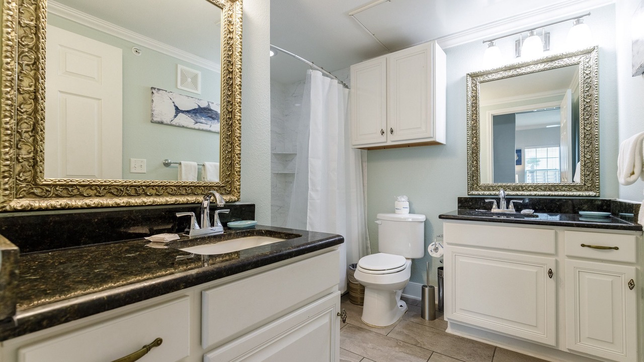 Photo of Bathroom in Corpus Christi