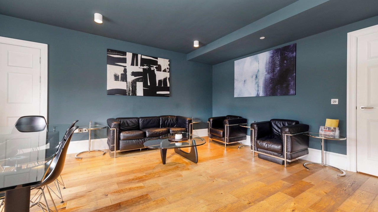 Photo of Livingroom in West End