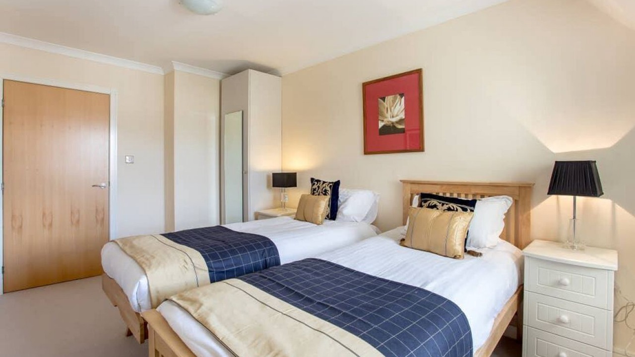 Photo of Others in Bonnington