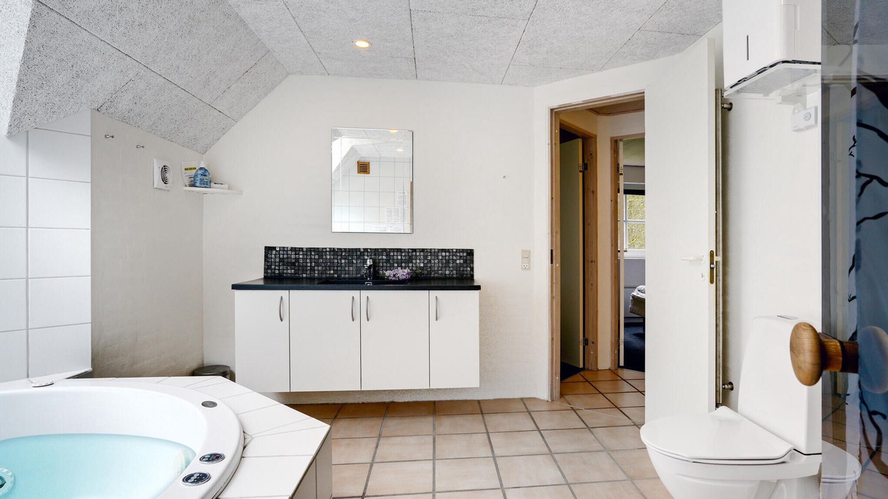 Photo of Bathroom in Houstrup