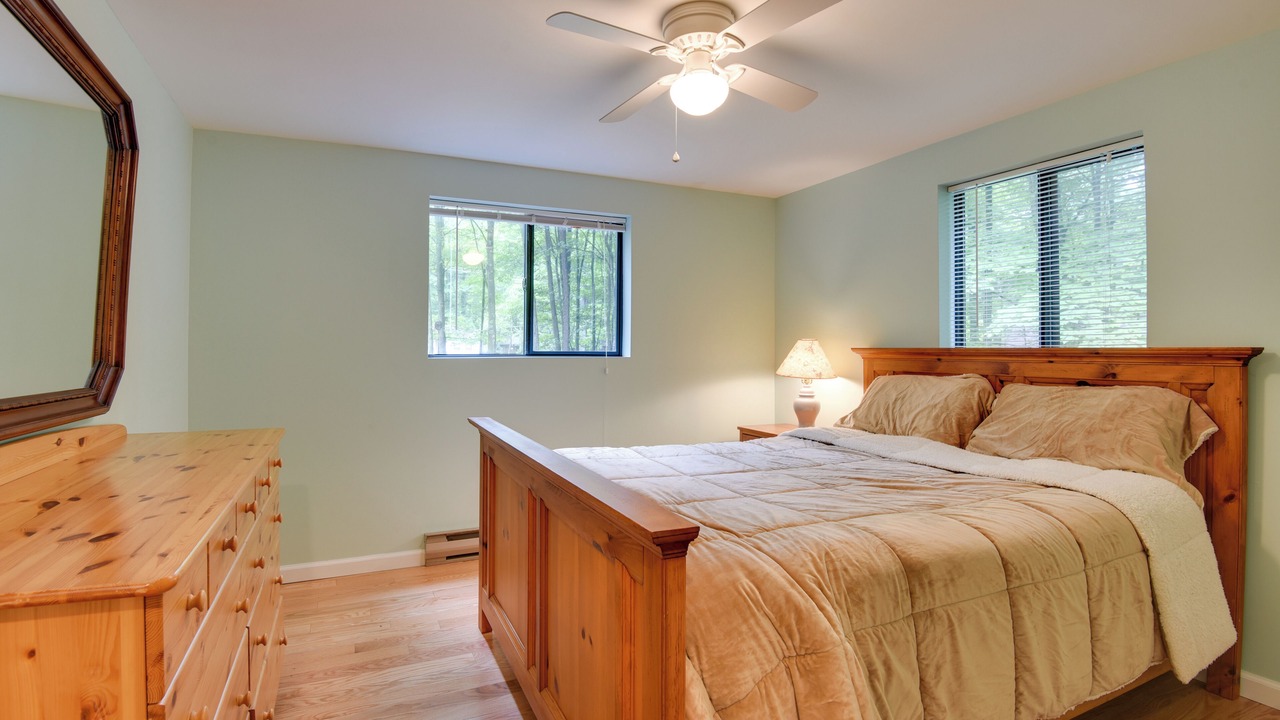 Photo of Others in Pocono Lake