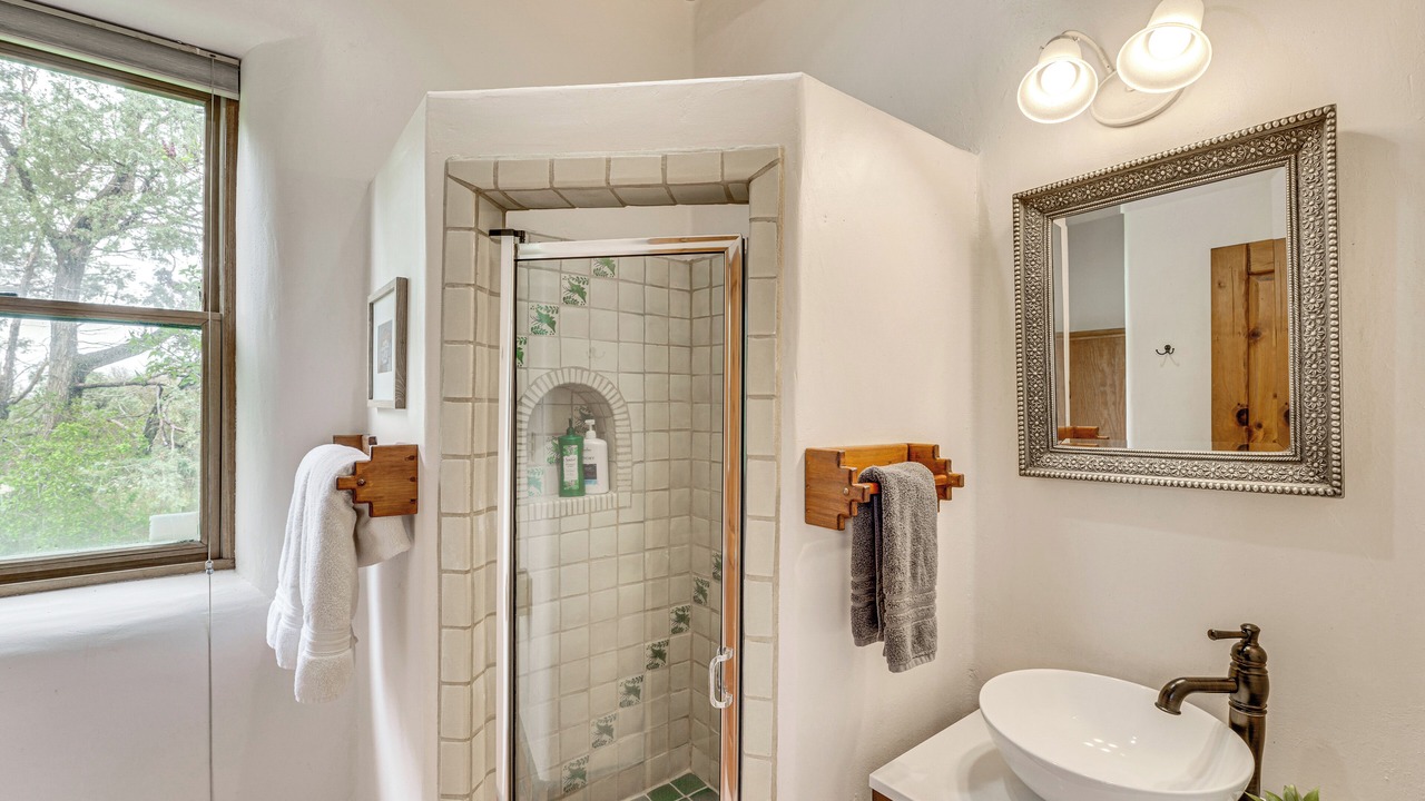 Photo of Bathroom in Arroyo Seco