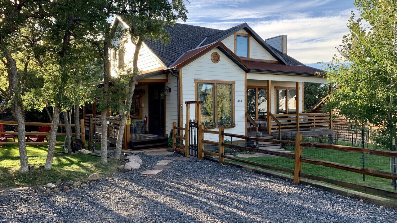 Photo of Outdoor in Pine Valley