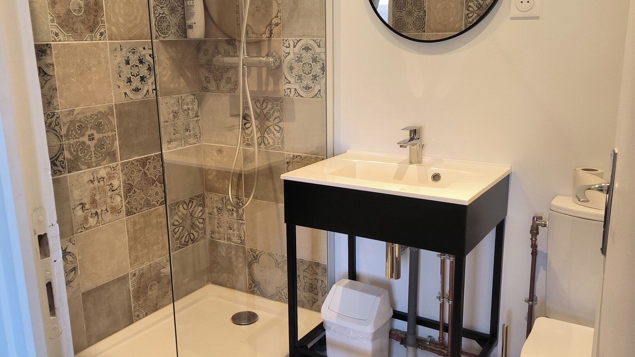 Photo of Bathroom in Pecy