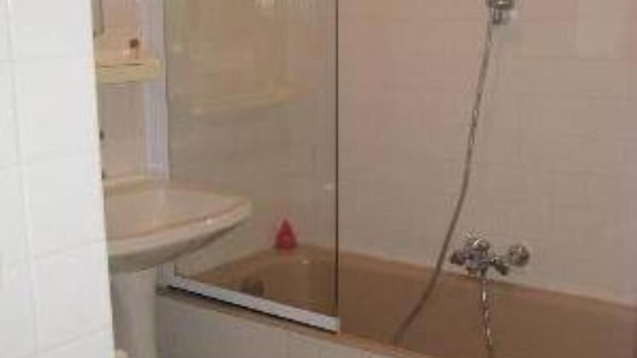 Photo of Bathroom in Pecy