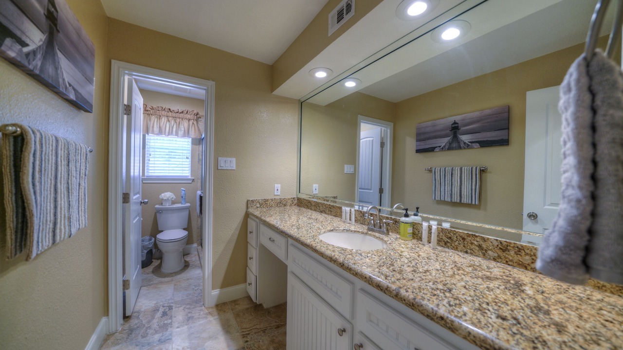 Photo of Bathroom in Walden on Lake Conroe