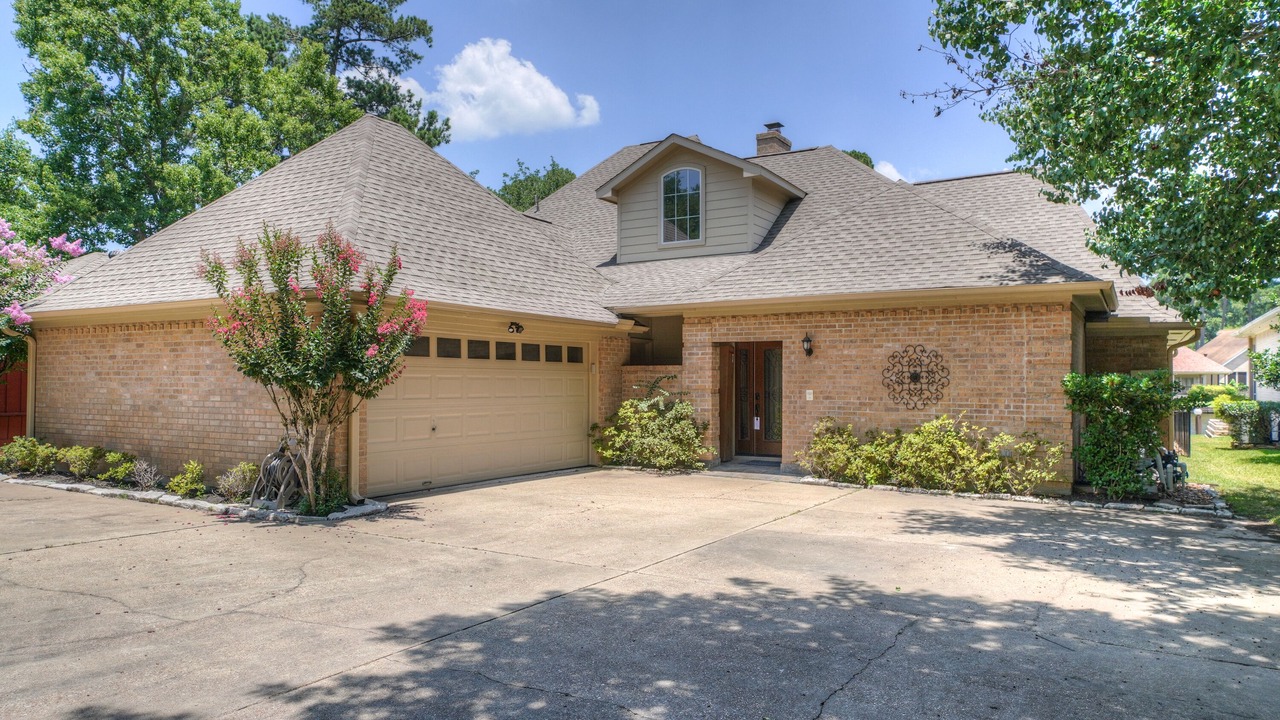 Photo of Others in Walden on Lake Conroe