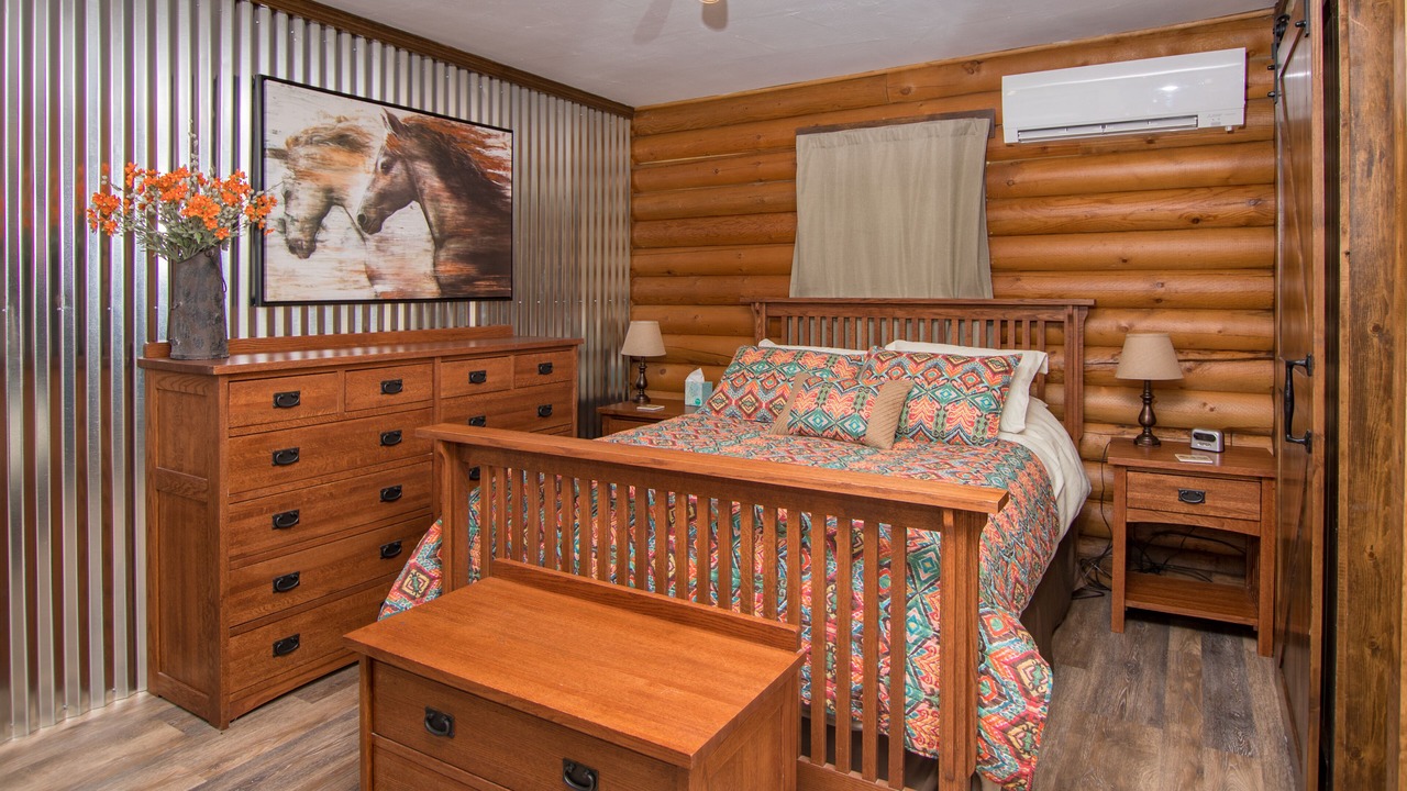 Photo of Bedroom in Granite Canon