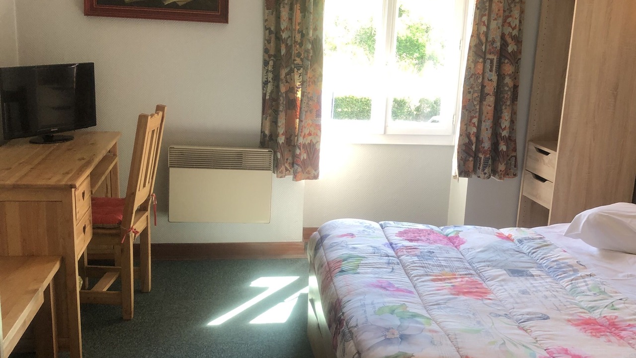 Photo of Bedroom in Dornecy