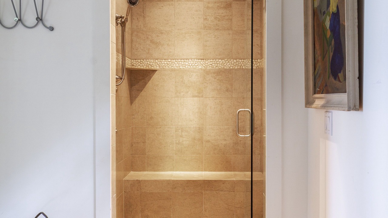 Photo of Bathroom in Highlands
