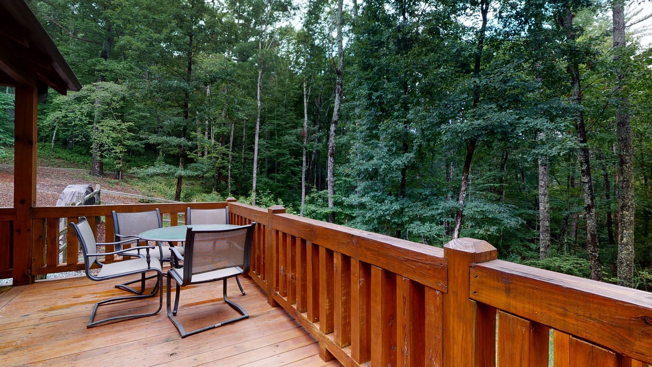 Photo of Outdoor in Aska
