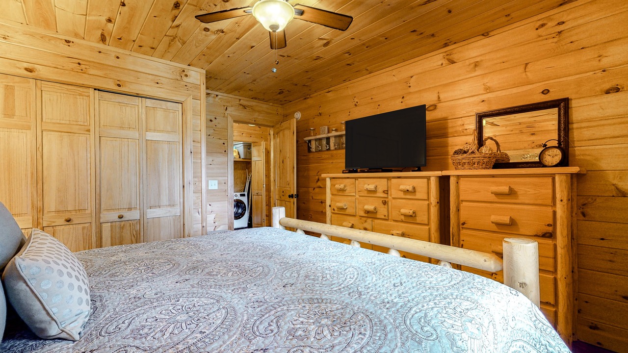 Photo of Bedroom in Aska