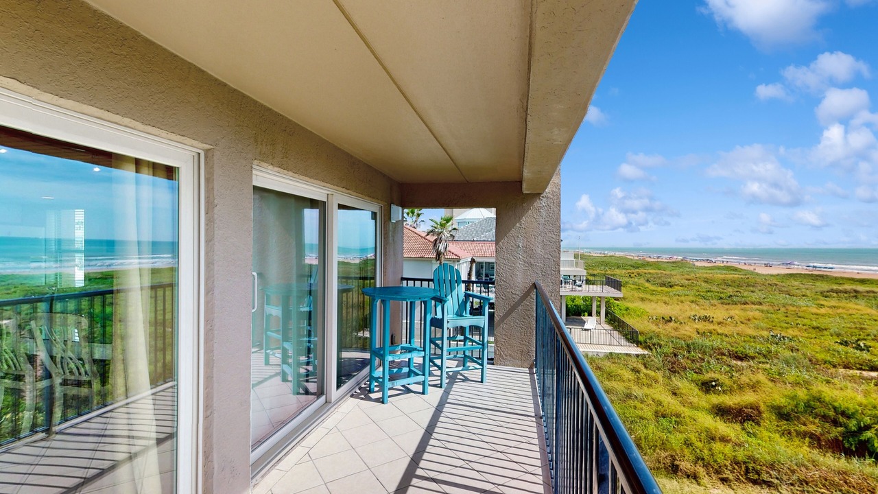 Photo of Patio Balcony in South Padre Island