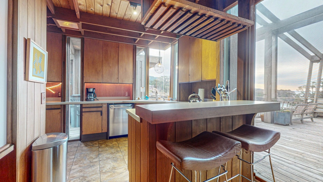 Photo of Kitchen in Elk