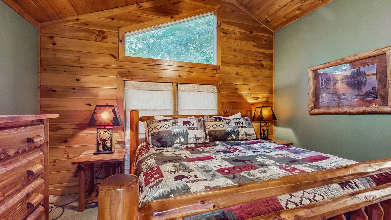 Photo of Bedroom in Blue Ridge